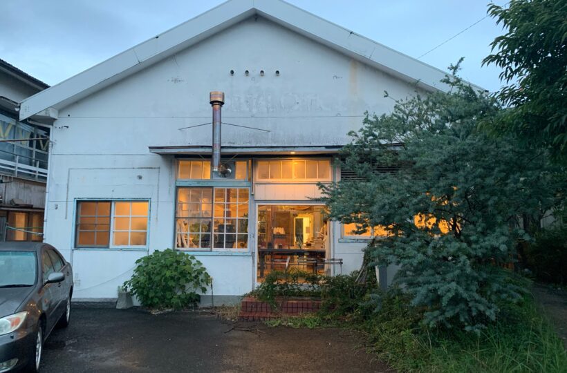 称賛を込めて”匠”の称号を送りたい、糸島にある珈琲豆焙煎士の館「Petani Coffee」