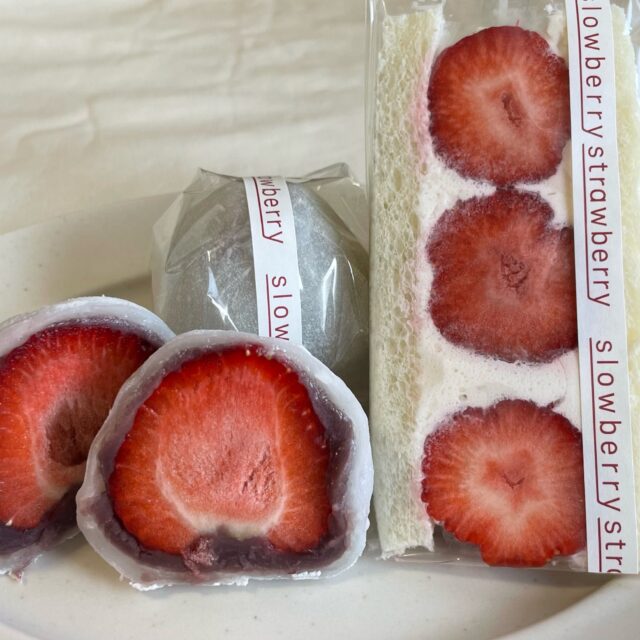 糸島・神在｜いちごが採れる季節限定！つみたていちごといちごのおやつ「slowberry strawberry」