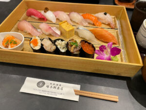 糸島・加布里にあるお寿司を堪能できる人気のお店「にぎり塚本鮮魚店」