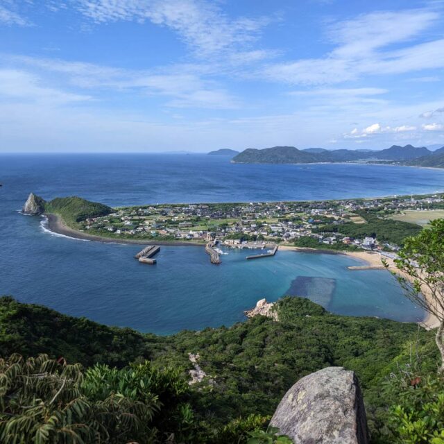 【糸島・芥屋】「立石山」に登り、息を呑むほど美しい眺めを堪能しよう！