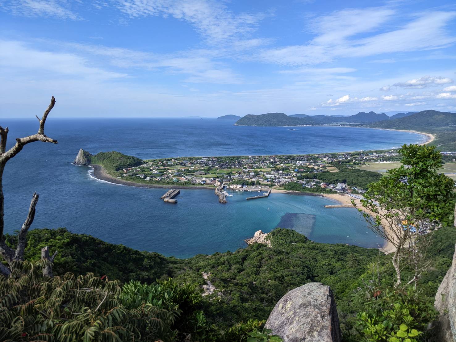 【糸島・芥屋】「立石山」に登り、息を呑むほど美しい眺めを堪能しよう！