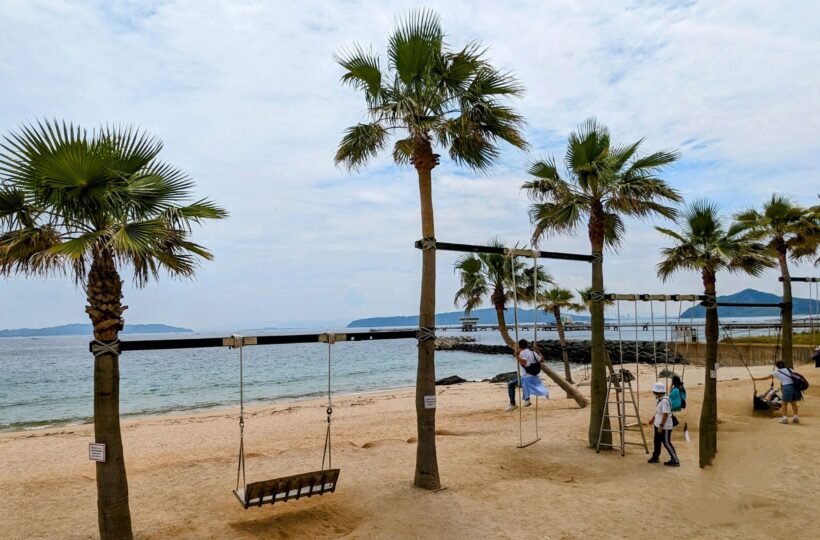 【西区・糸島】糸島で大人気のフォトスポット「ヤシの木ブランコ」